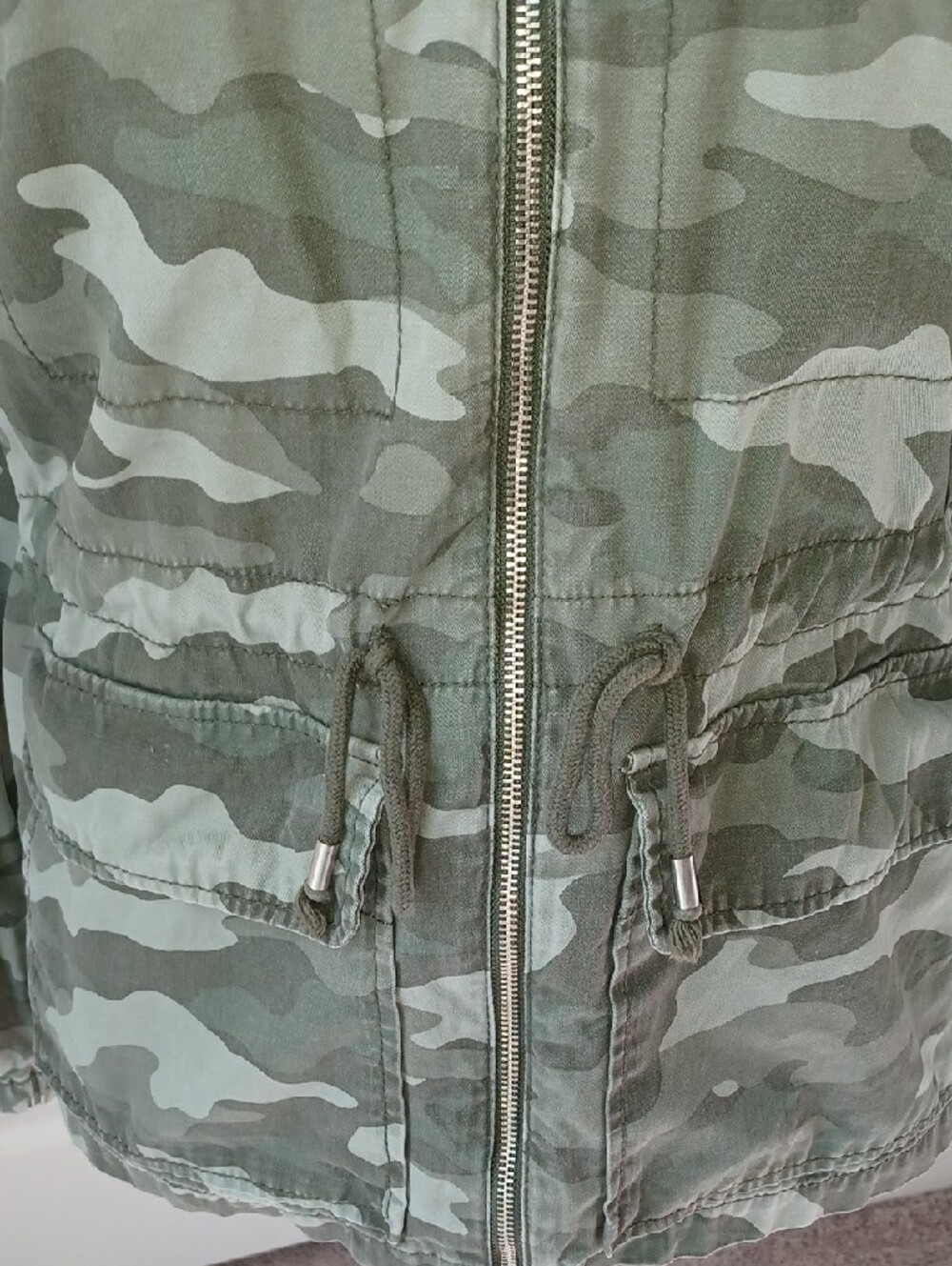 Old Navy Green Camo Utility Jacket Large - Picture 3 of 9